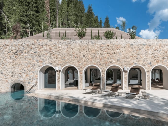 Euphoria Retreat, Mystras