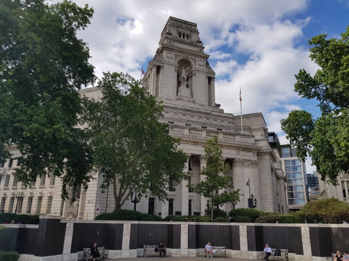 Four Seasons Hotel London at Ten Trinity Square, London