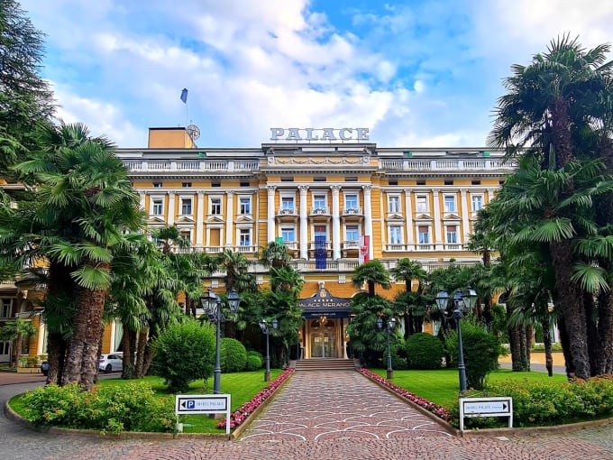 Palace Merano, Merano