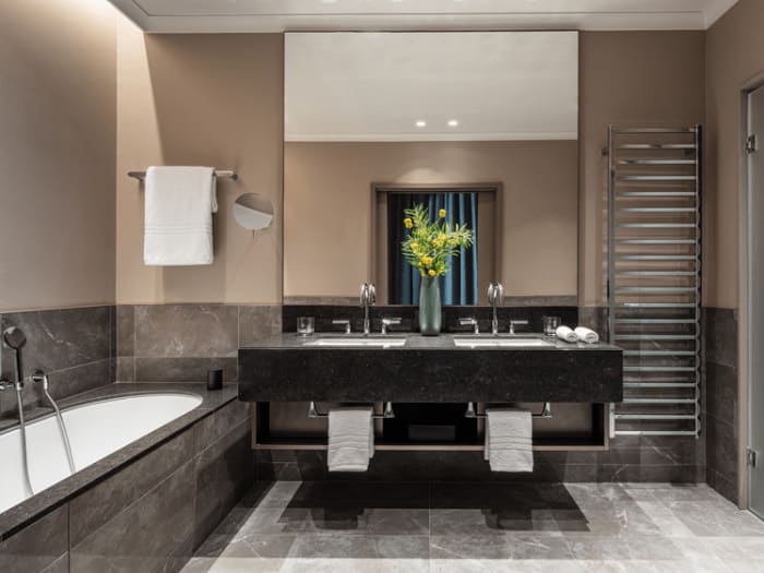 Elegant Anantara Plaza Nice Nice