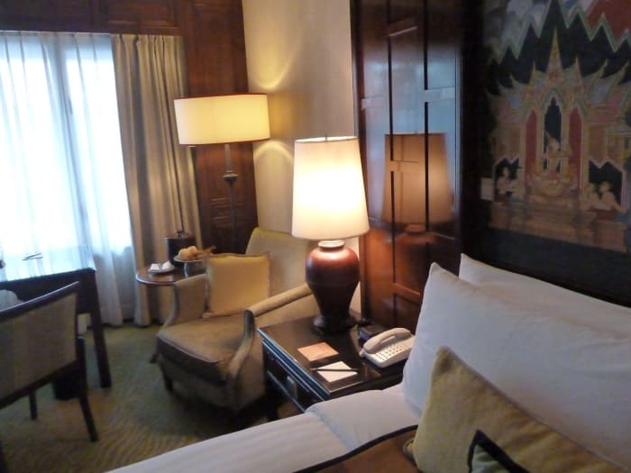 Cozy Anantara Siam Bangkok Hotel Bangkok