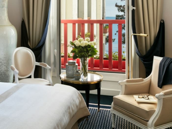 Elegant room at Barrière L'Hermitage La Baule