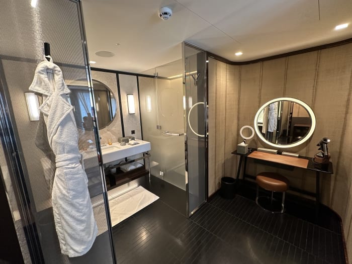 Elegant Bulgari Hotel Paris Paris