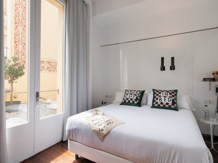 Chambre moderne chic & basic Born Barcelone