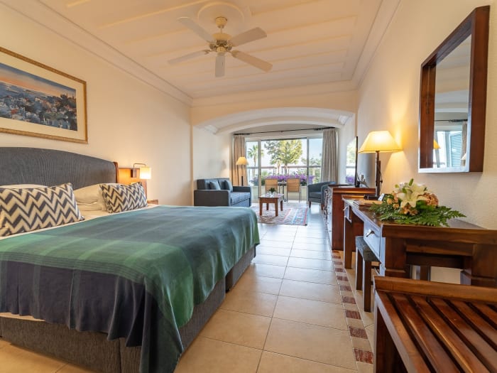 Confortable Columbia Beach Resort Pissouri