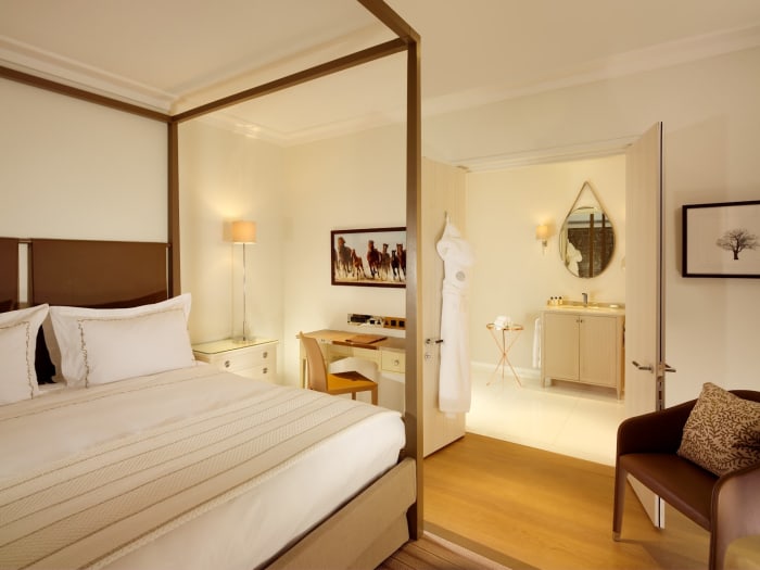 Chaleureux Coworth Park Ascot, Berkshire
