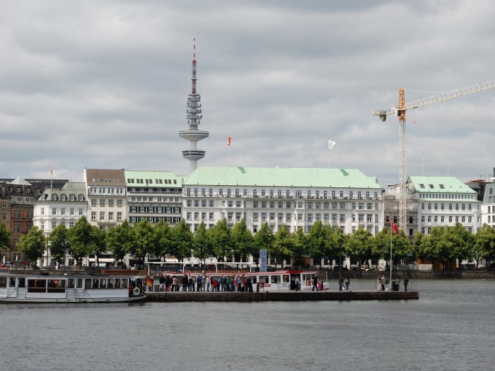 Élégant Fairmont Hotel Vier Jahreszeiten Hamburg