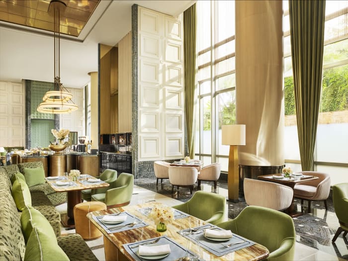 Elegant Four Seasons Hotel Mumbai Mumbai