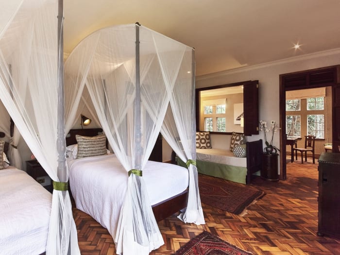 Cozy Giraffe Manor Nairobi