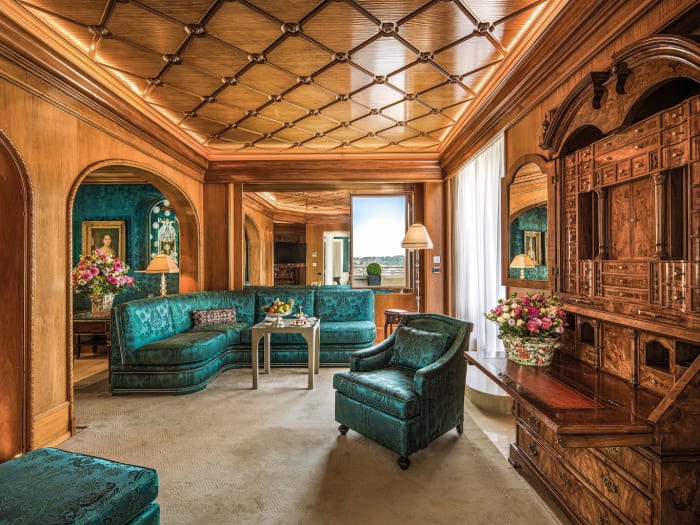 Elegant suite at Hotel Hassler Rome