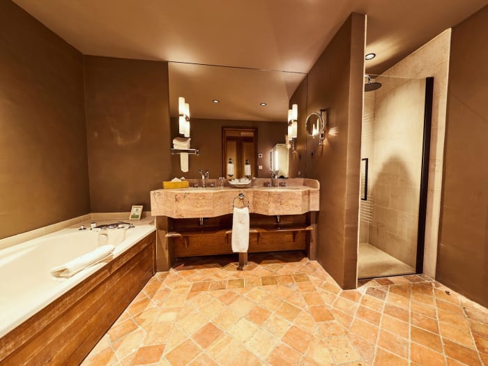 Chaleureux Le Relais Bernard Loiseau Saulieu