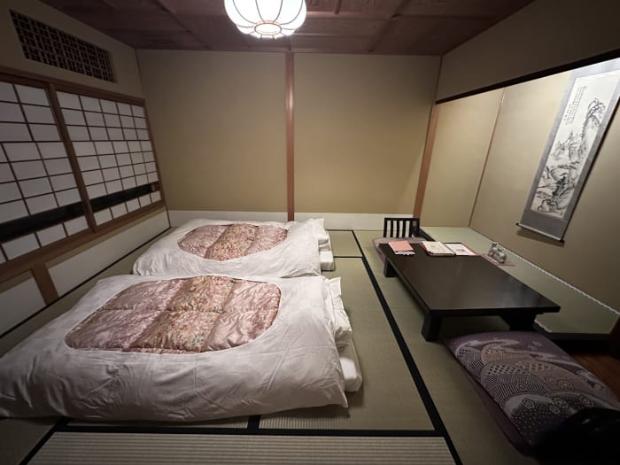 Chaleureux Kanamean Nishitomiya Kyoto