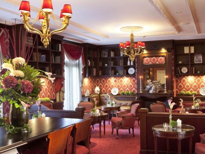 Cozy L’Auberge du Jeu de Paume Chantilly