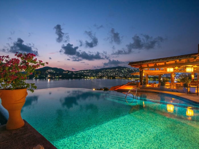 Sereine La Casa Que Canta Zihuatanejo