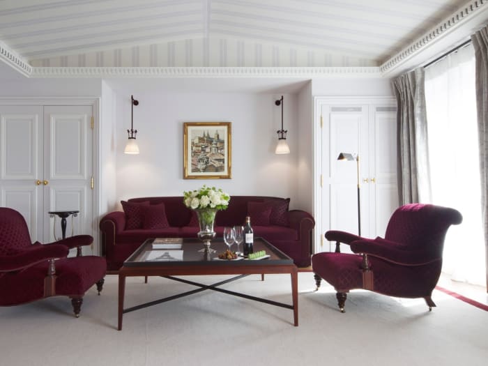 Élégante La Réserve Paris – Hotel and Spa Paris