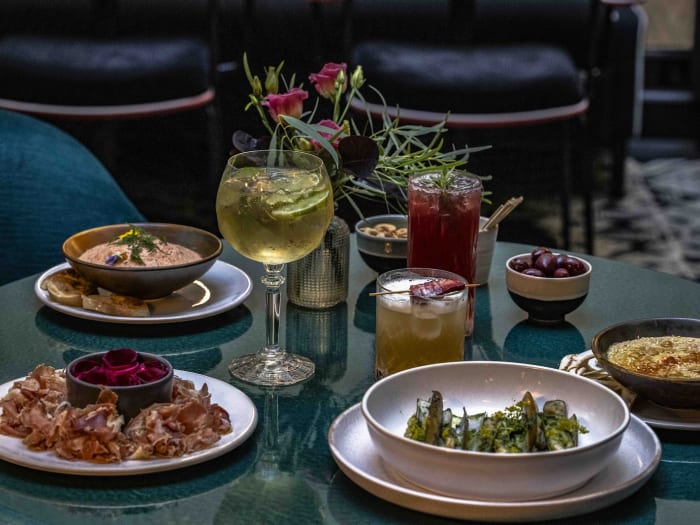 Elegant Le Roch Hotel & Spa Paris