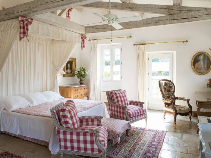 De Luxe Rooms