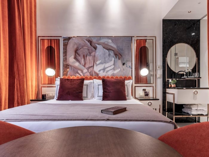 Chaleureuse Maison Colbert Paris