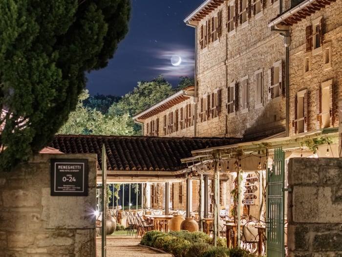 Charmant Meneghetti Wine Hotel & Winery Bale