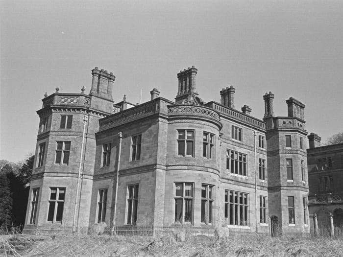 Imposant Hôtel Palé Hall Bala