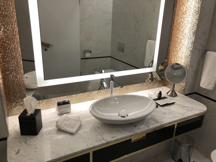 Elegant Parisi Udvar Hotel Budapest