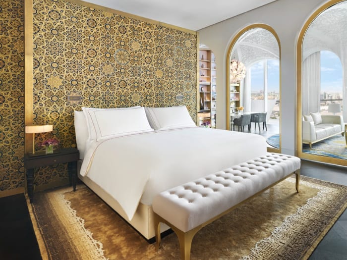 Elegant Raffles, Doha Doha
