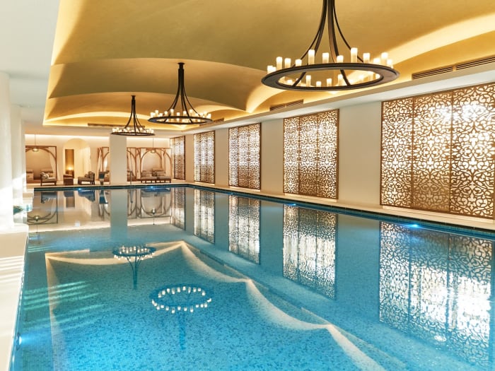Elegant Raffles The Palm Dubai Dubai