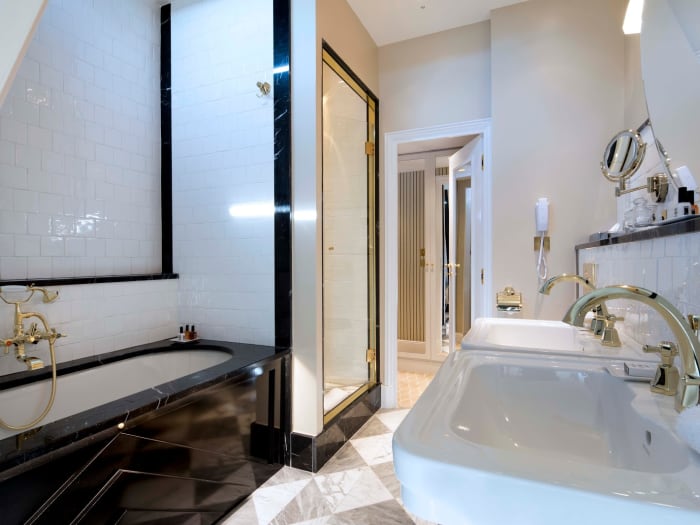 Élégant Hôtel Relais Christine Paris