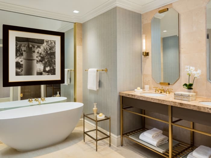 Elegant Rosewood Mansion on Turtle Creek Dallas