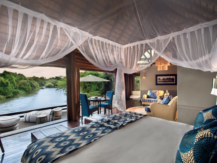 Chaleureux Royal Chundu – Luxury Zambezi Lodges Livingstone