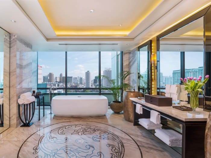 Elegant Siam Kempinski Hotel Bangkok in Bangkok