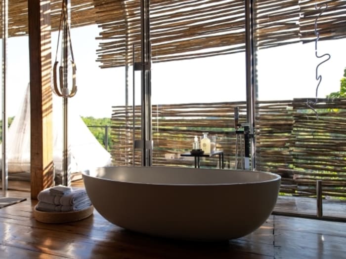 Élégante salle de bain à Singita Kruger National Park