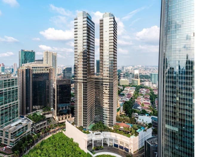 Striking The Ritz-Carlton Jakarta Mega Kuningan Jakarta