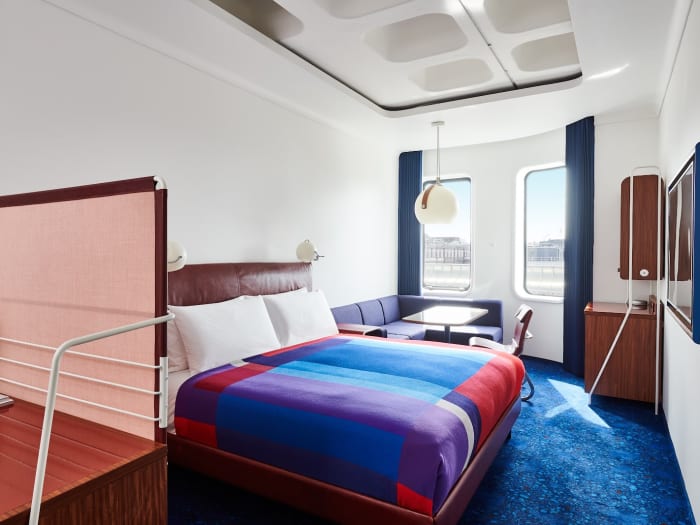 Cozy The Standard London