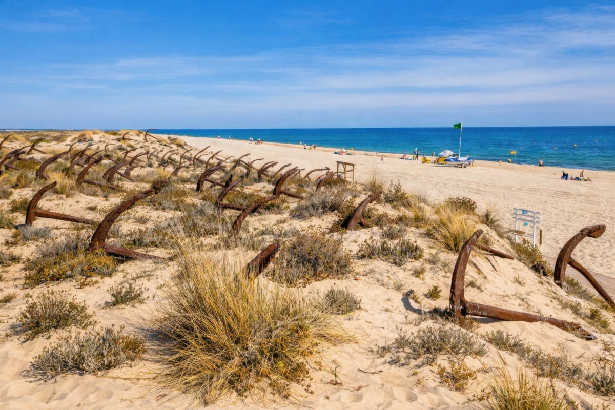 Praia do Barril e Cemitério de Âncoras