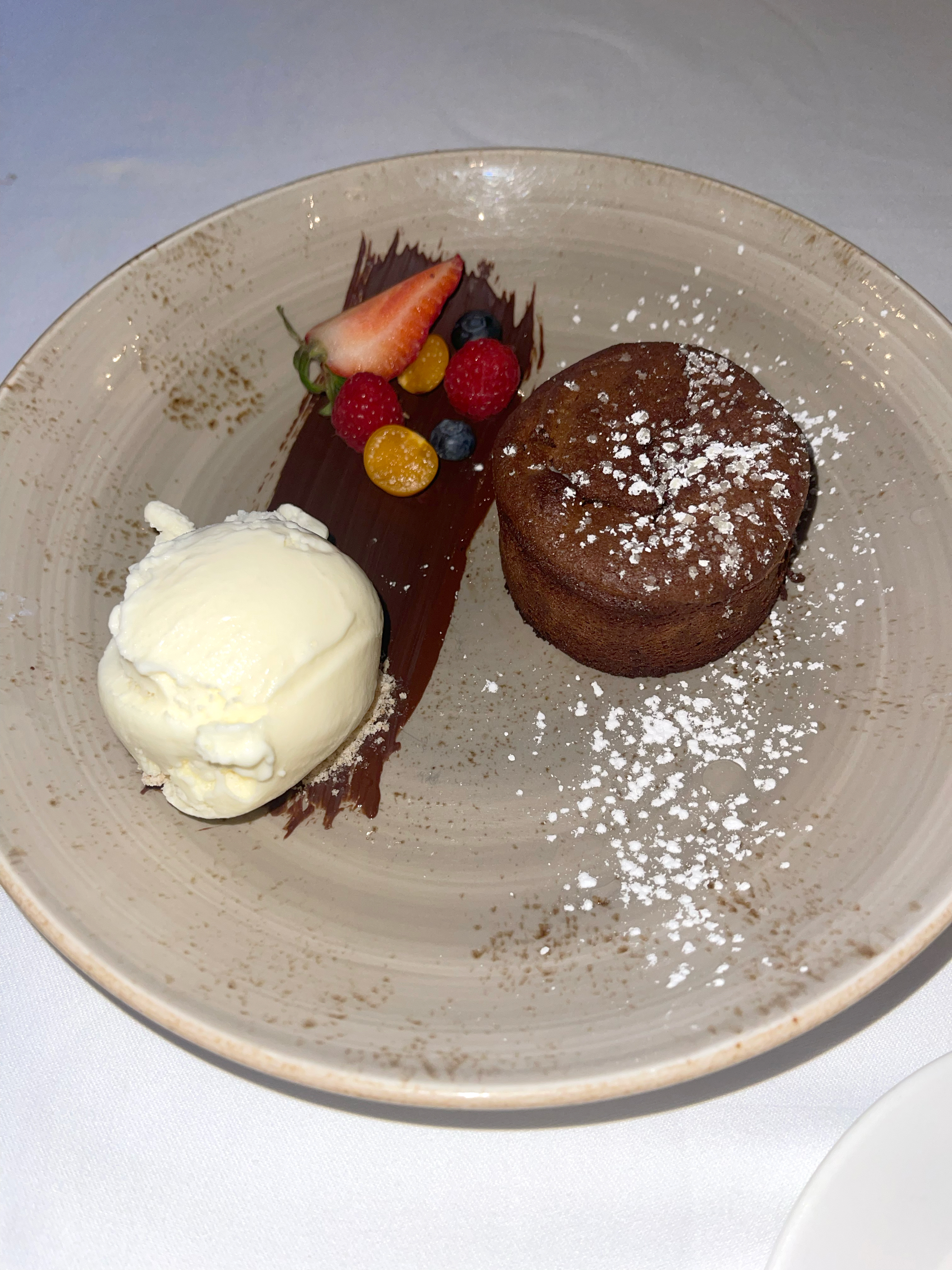 Hotel Quintessence Review in the Summer Time