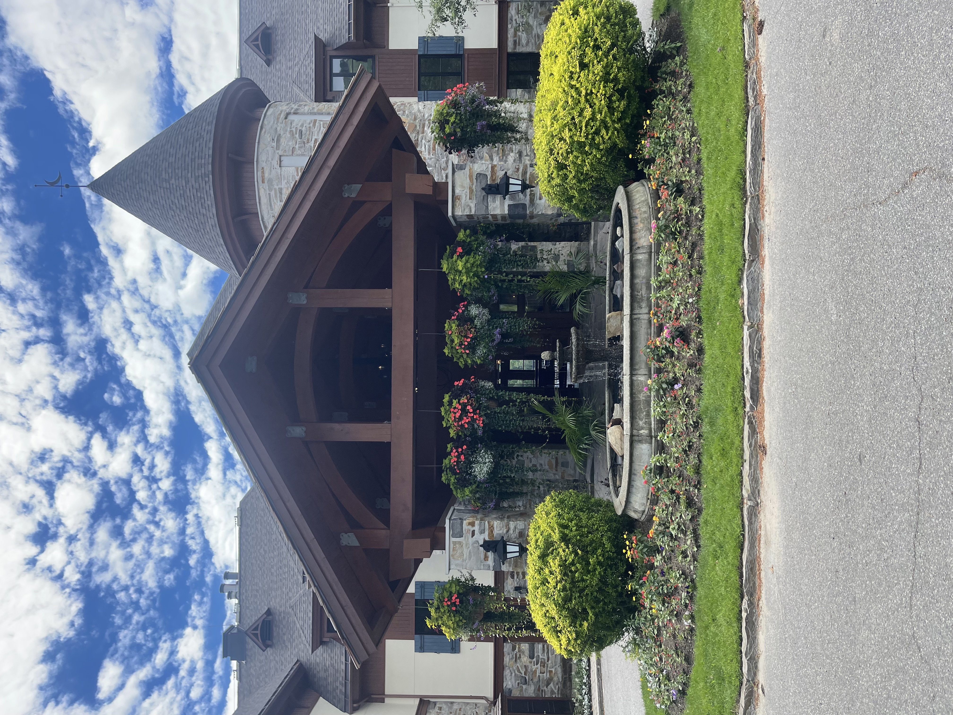 Hotel Quintessence Review in the Summer Time