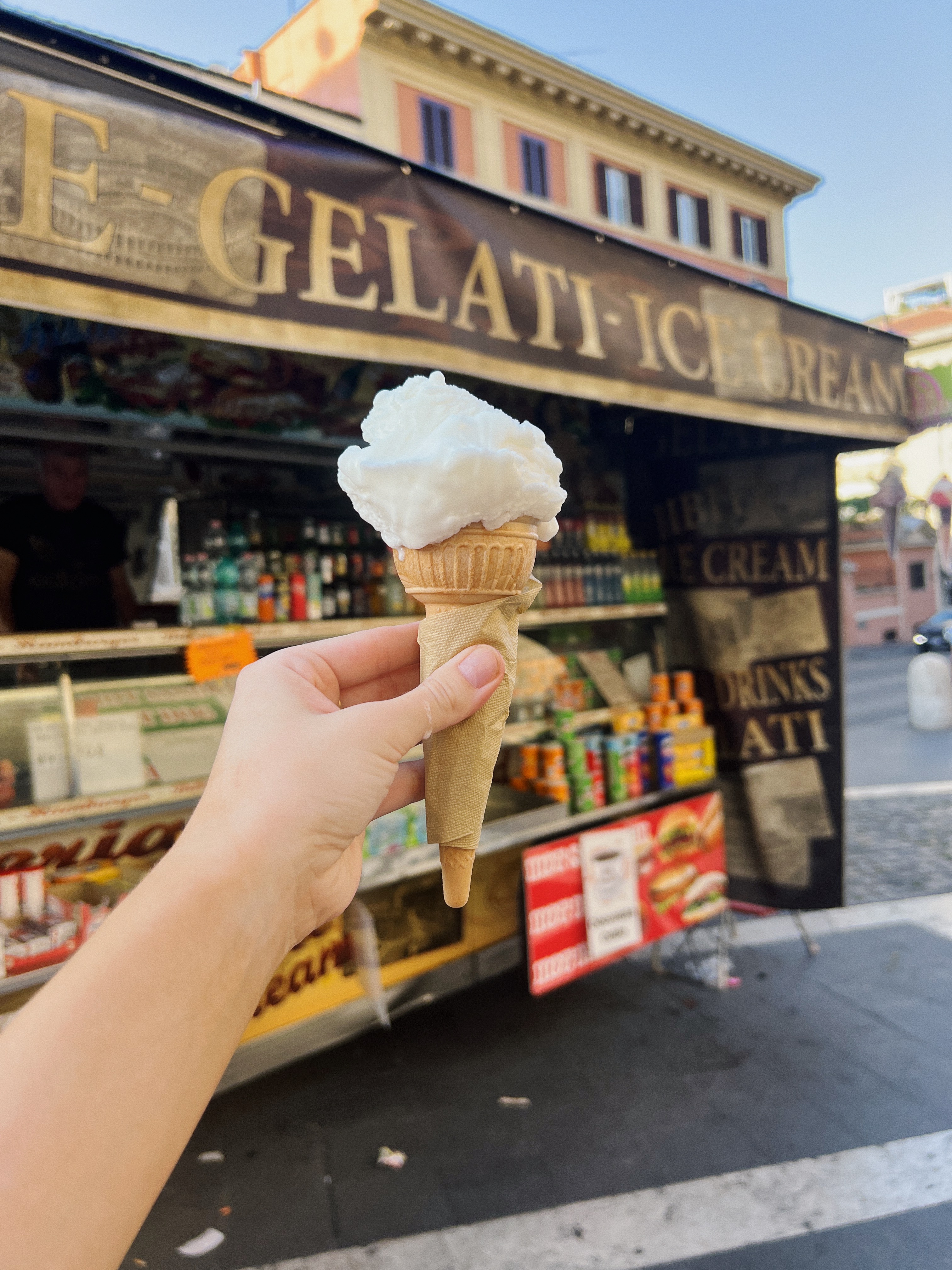 Rome's Iconic Landmarks and Charming Streets - Photogenic Spots