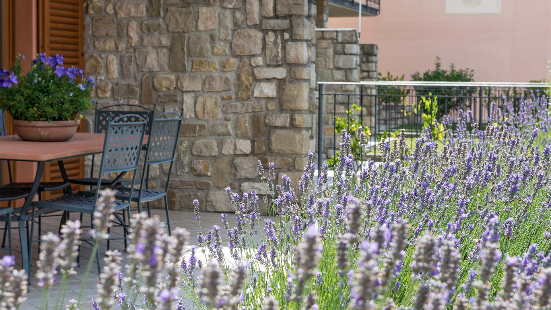 Giardino - Appartamento Trilocale Residence La Berna