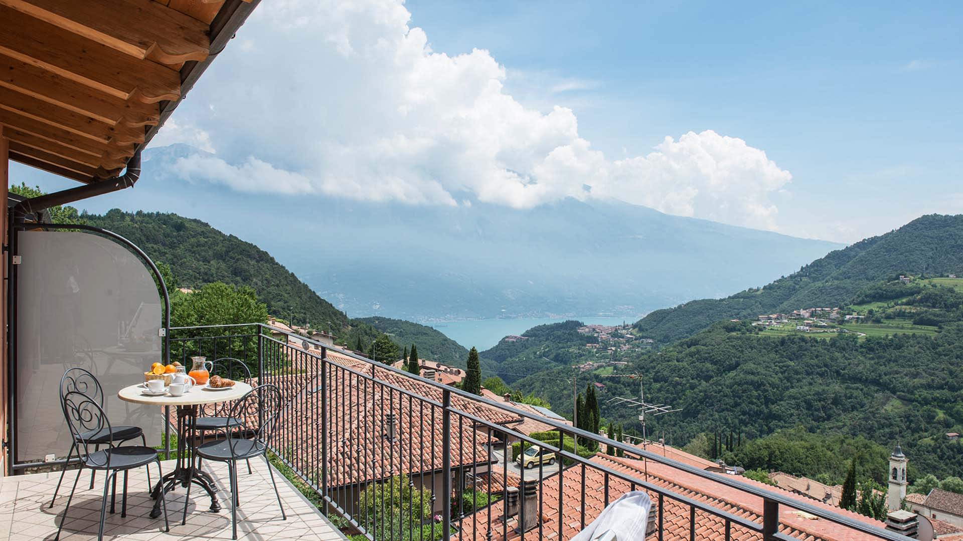 View from the terrace – One-bedroom apartment, Residence La Berna
