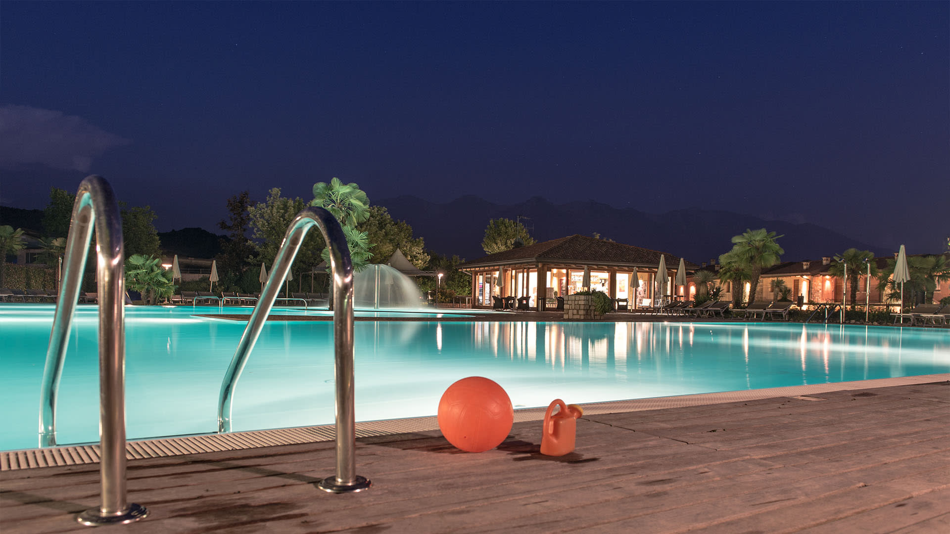 Pool View Residence La Berna