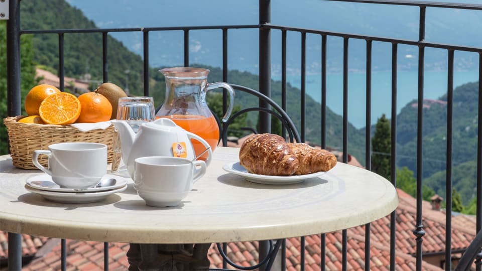 One-Bedroom Apartment | Residence La Berna