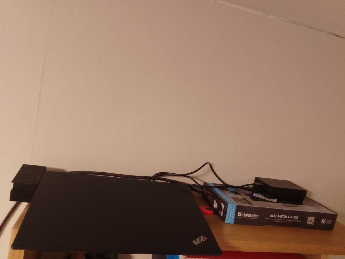 ThinkPad T460s used as a living-room home server