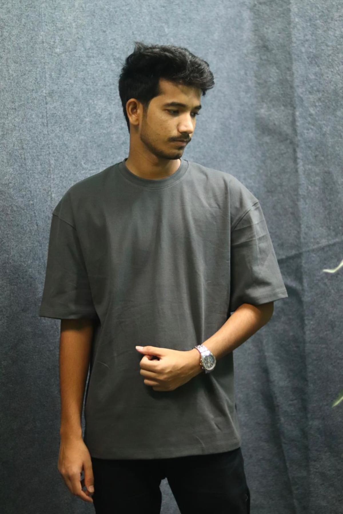 Solid Drop shoulder T-shirt  -Charcoal Gray