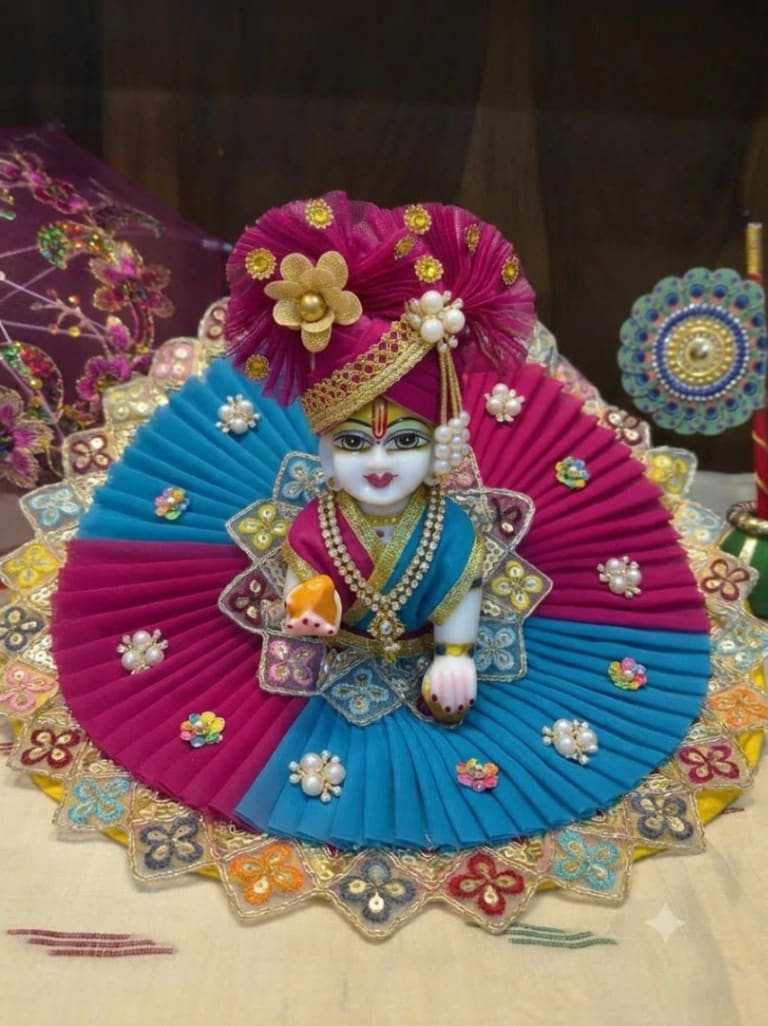 Premium Designer Pleated Net Laddu Gopal Poshak Set