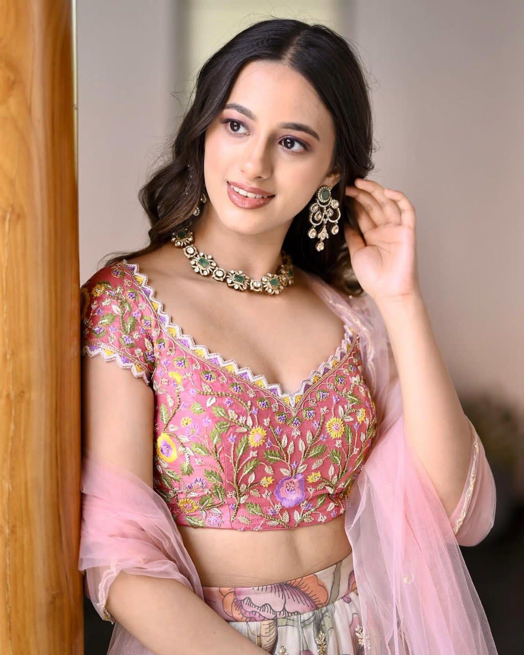 Exclusive Lehenga Choli Set - View 3