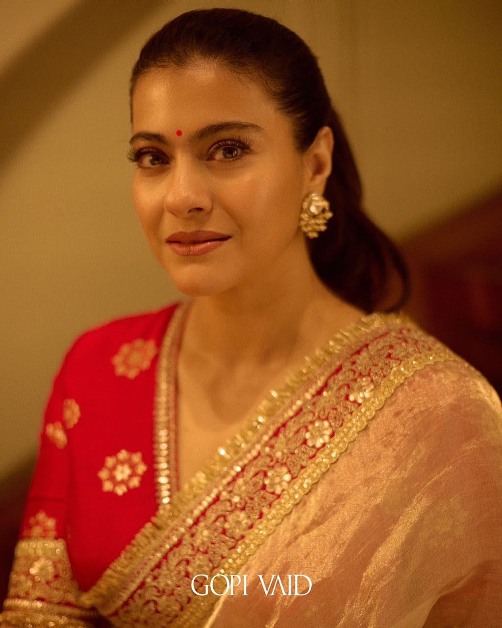Kajol Special - Soft Twill Net Designer Saree - View 2