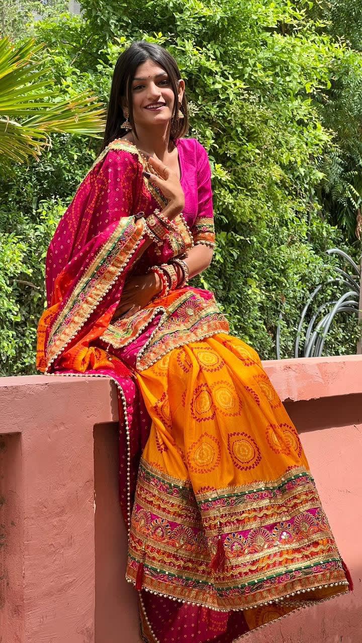 Premium Bandhej Moss Chiffon Saree - Gota Patti - View 8