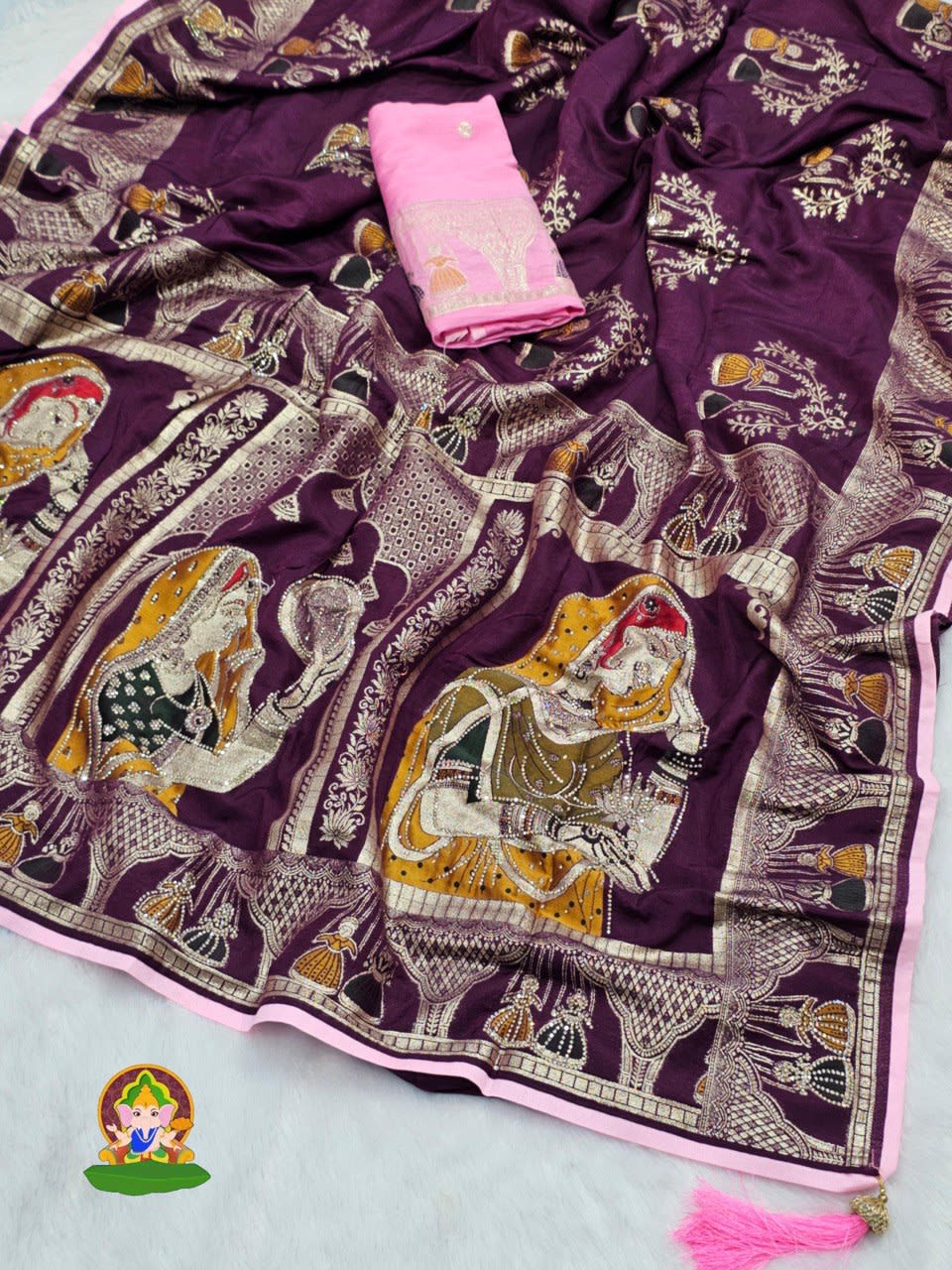 Pure Dola Viscose Meenakari Zecard Saree with Dulhan Design - View 6
