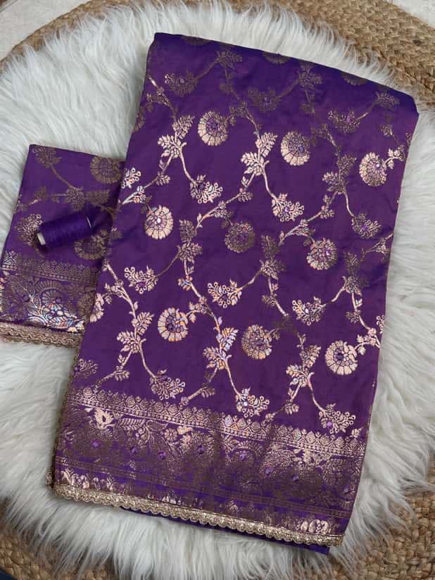 Luxurious Banarasi Zari Weave Saree with Mirror Highlights - View 5